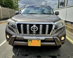 Toyota Land Cruiser Prado 2017 Beige