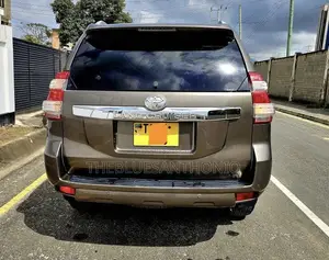 Toyota Land Cruiser Prado 2017 Beige
