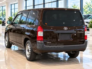 Toyota Succeed 2015 Maroon