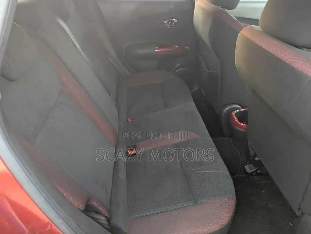 Nissan Juke 2011 Red