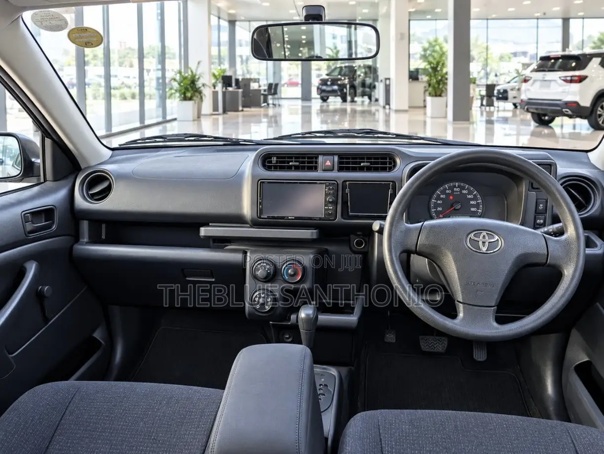 Toyota Probox 2015 Burgundy