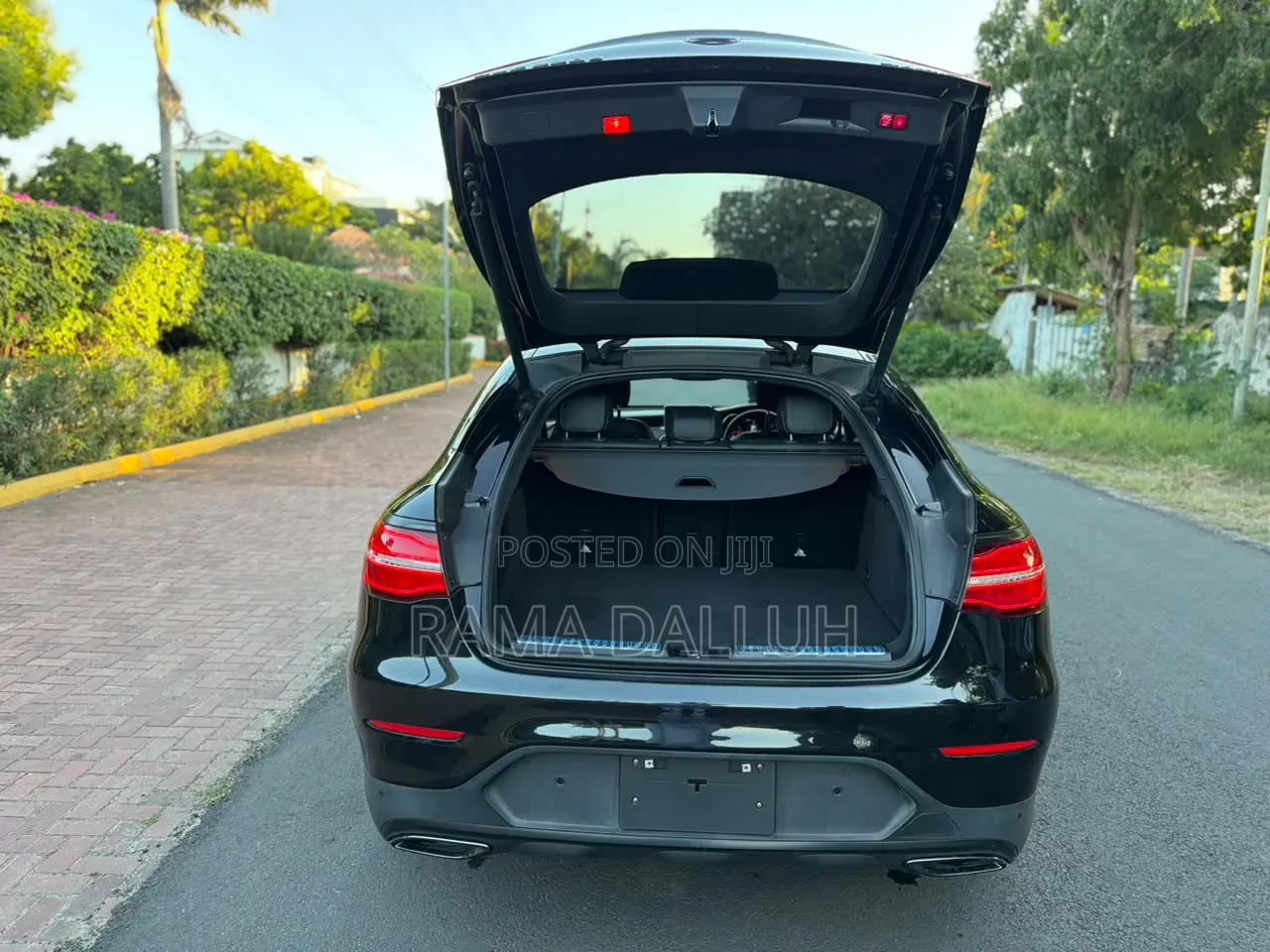 Mercedes-Benz GLC-Class 2019 Black
