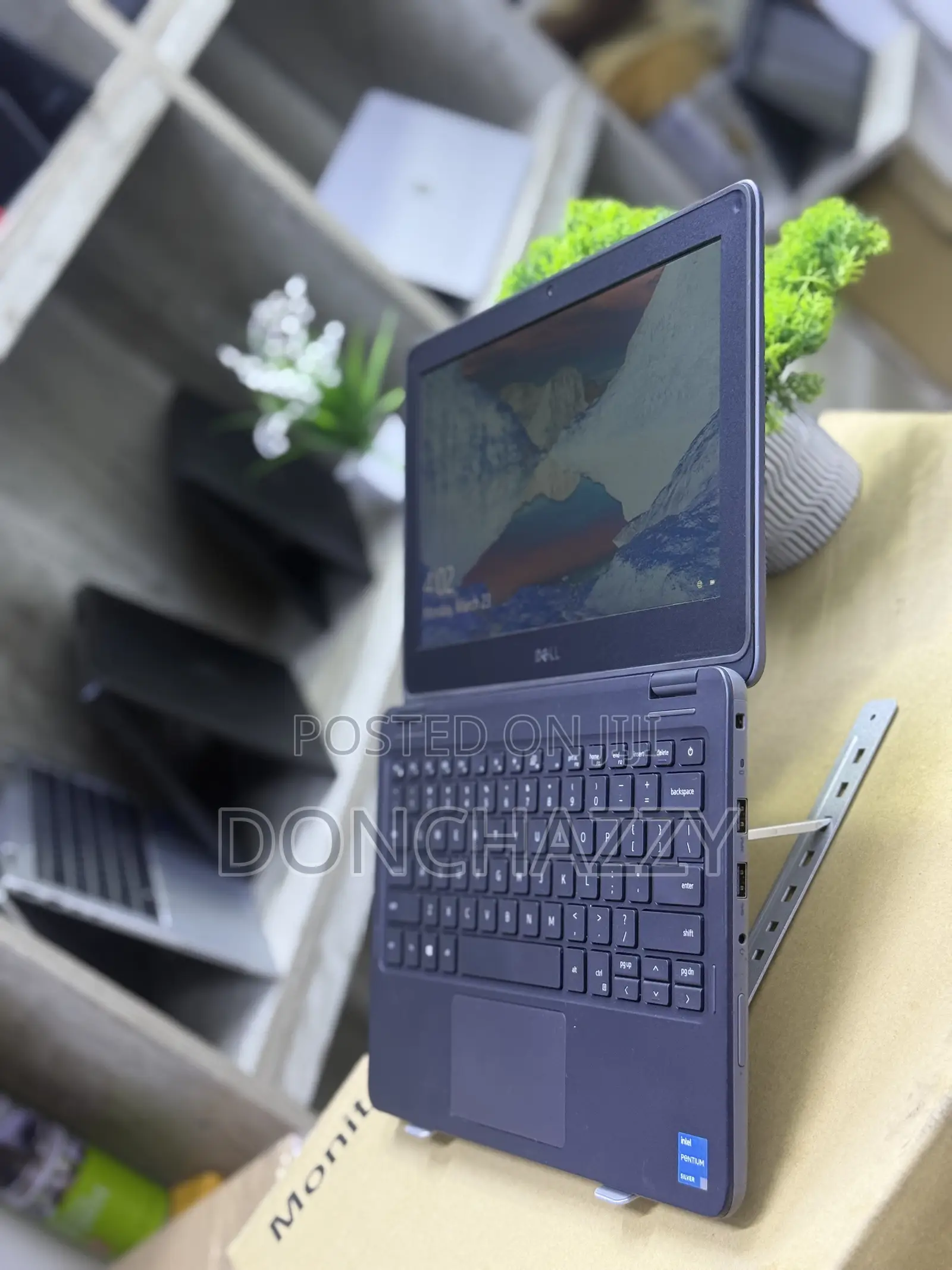 Laptop Dell Latitude 3120 8GB Intel SSD 256GB