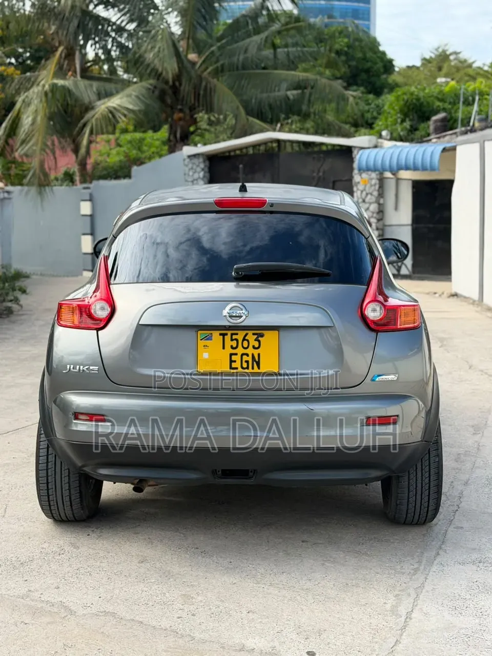 Nissan Juke 2011 Gray