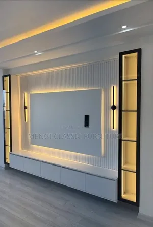 Unit TV Showcase