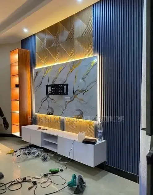 Unit TV Showcase