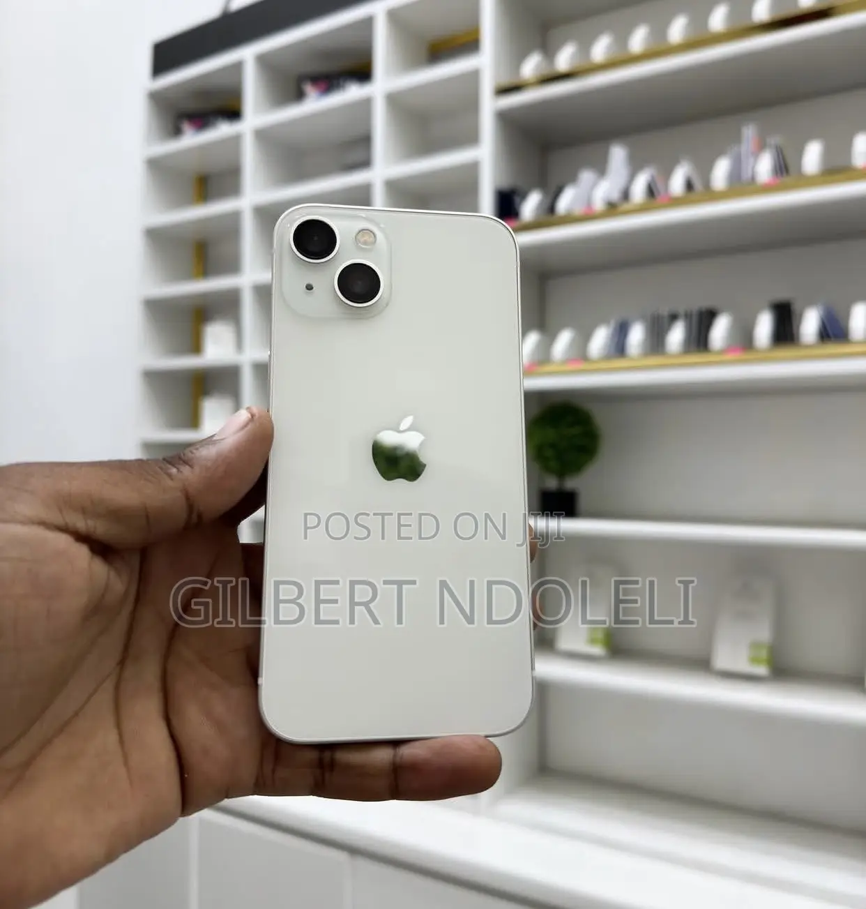 Apple iPhone 13 128 GB White