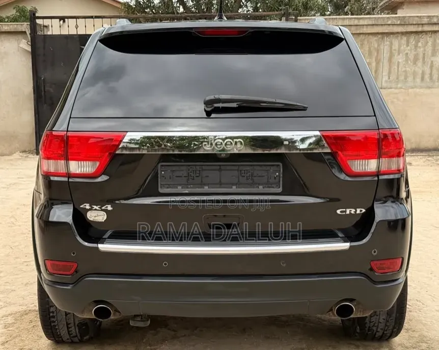 Jeep Grand Cherokee 2012 Black