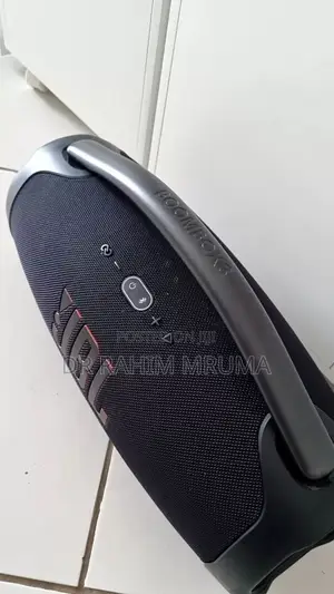 JBL Boombox 2