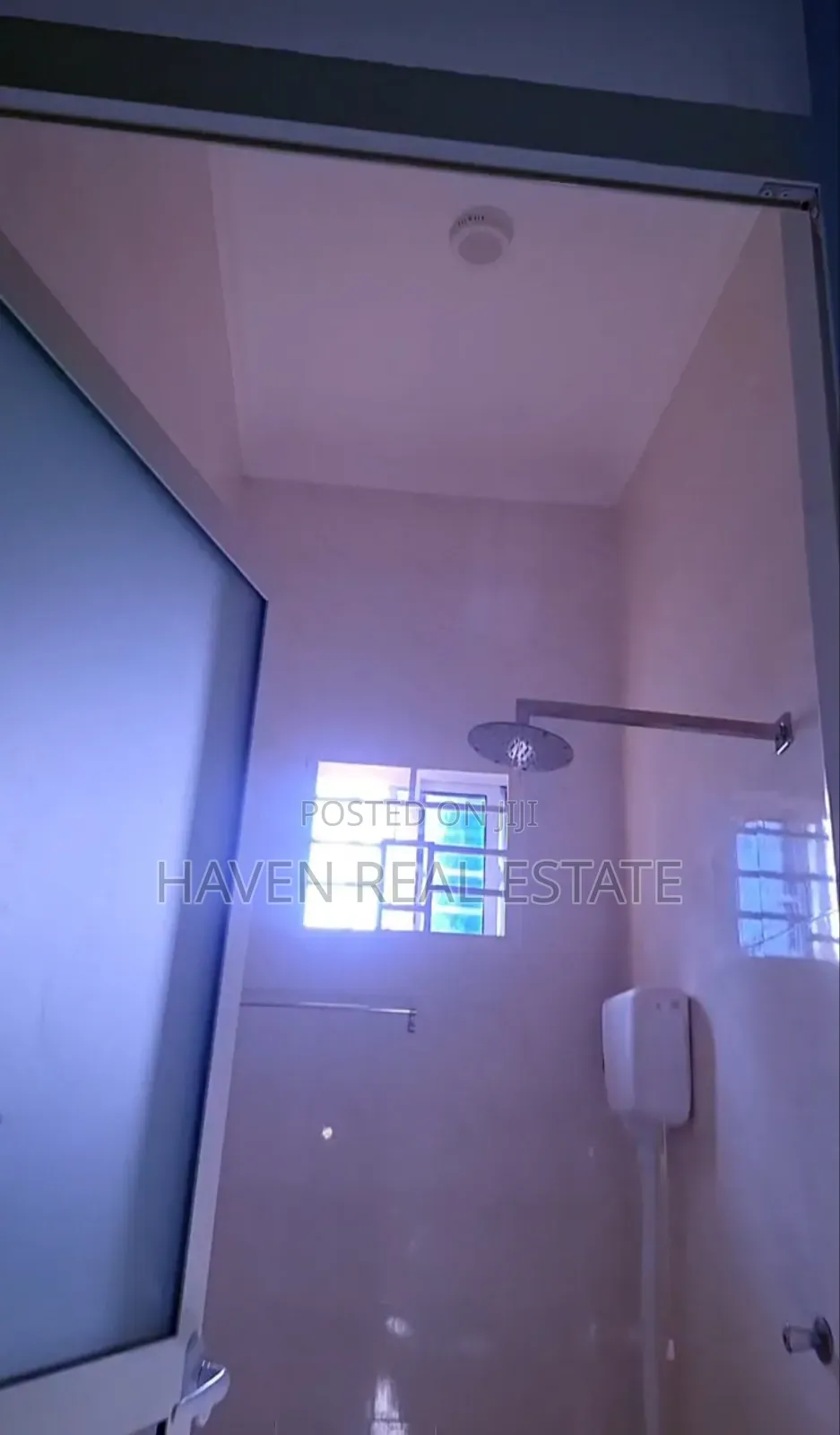 3bdrm House in Mjini for rent