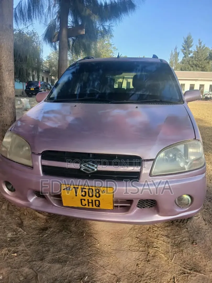 Suzuki Swift 2003 Pink