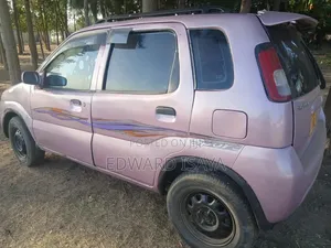 Suzuki Swift 2003 Pink