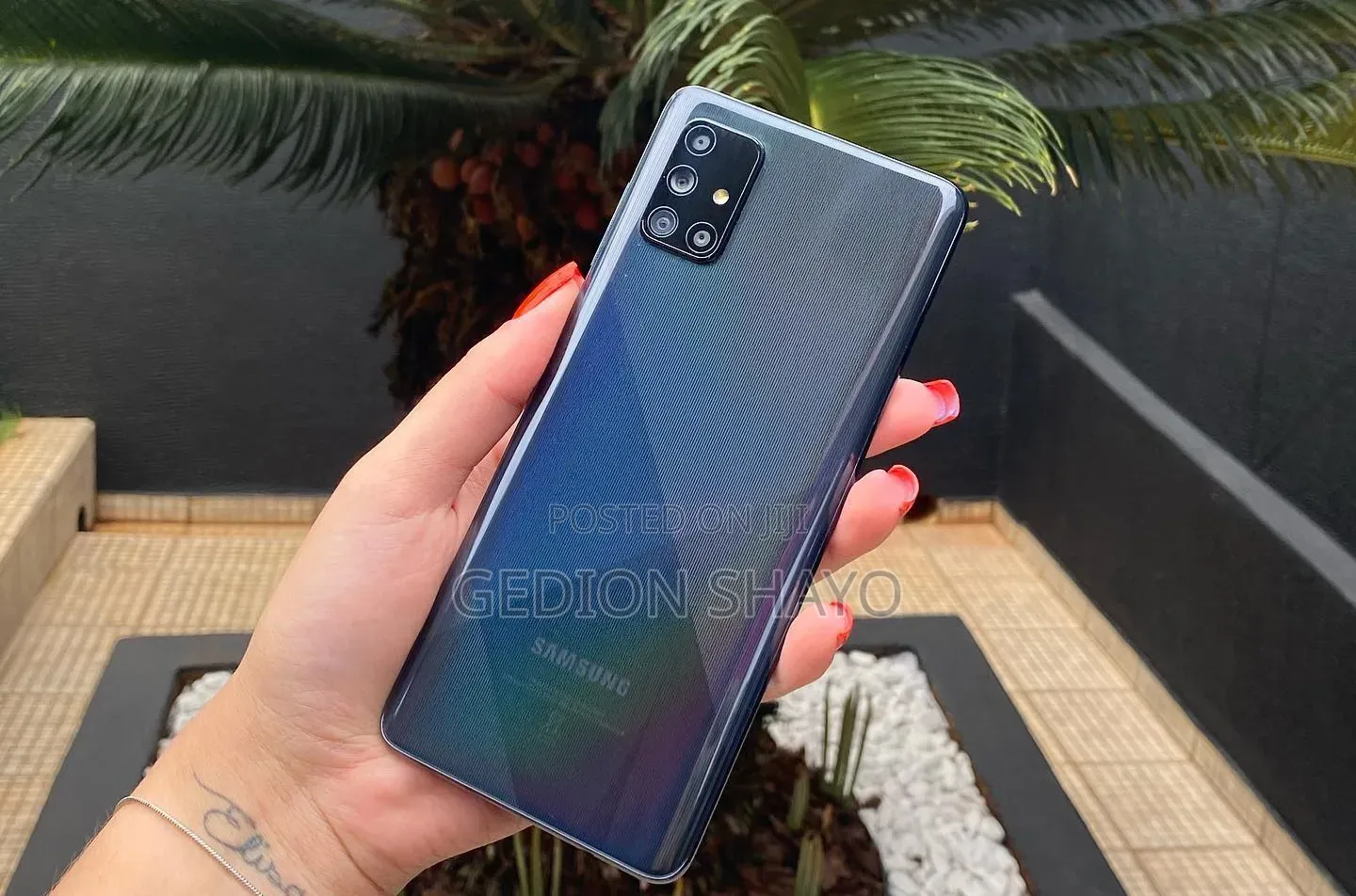 New Samsung Galaxy A71 5G 128 GB Black