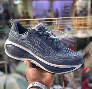 Nike ZoomX Vomero Running Sneakers