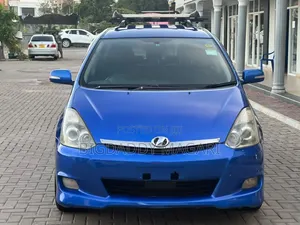 Toyota Wish 2005 Blue