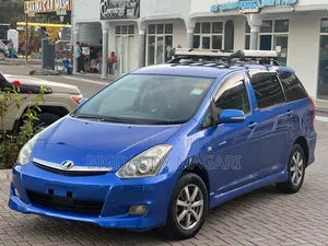 Toyota Wish 2005 Blue