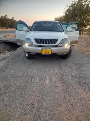 Toyota Harrier 2003 White