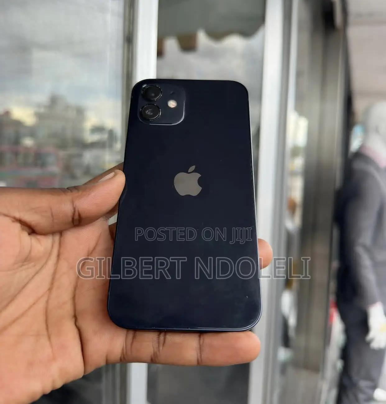 Apple iPhone 12 64 GB Black