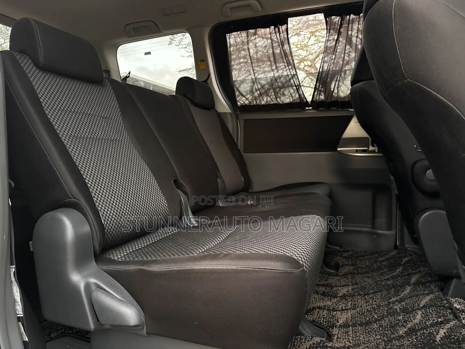 Toyota Noah 2008 Pearl