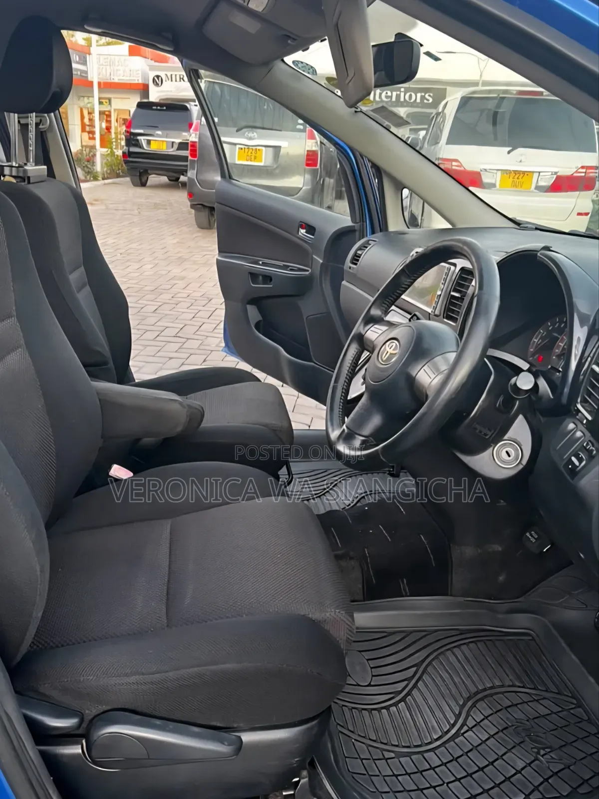 Toyota Wish 2005 Blue