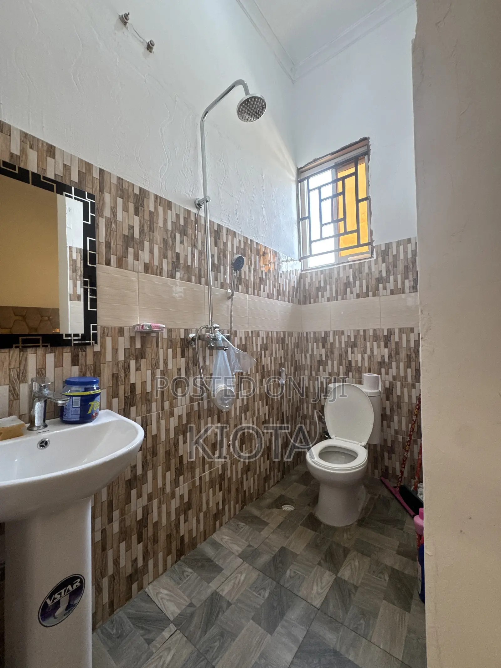 4bdrm House in Mbweni for sale