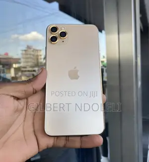 Apple iPhone 11 Pro Max 64 GB Gold
