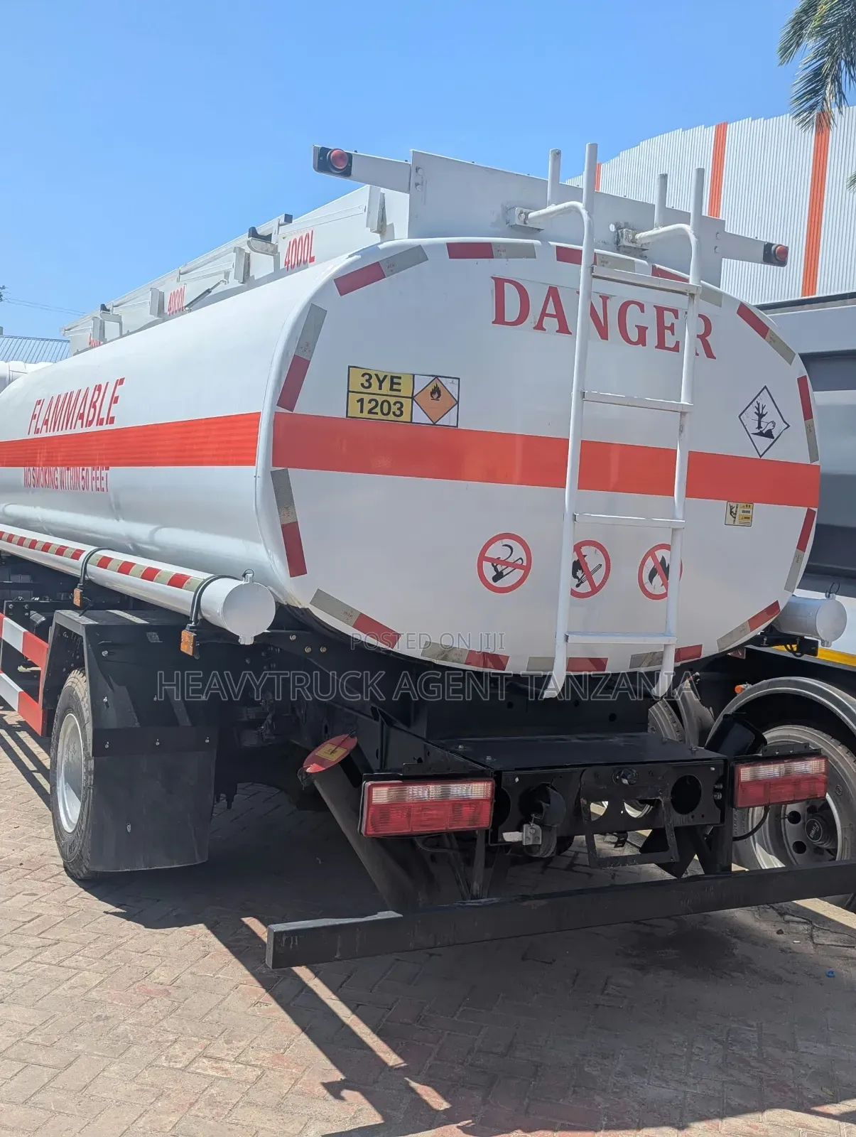 Fuel Tanker