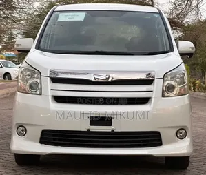 Toyota Noah 2008 White