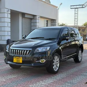 Toyota Vanguard 2011 Black