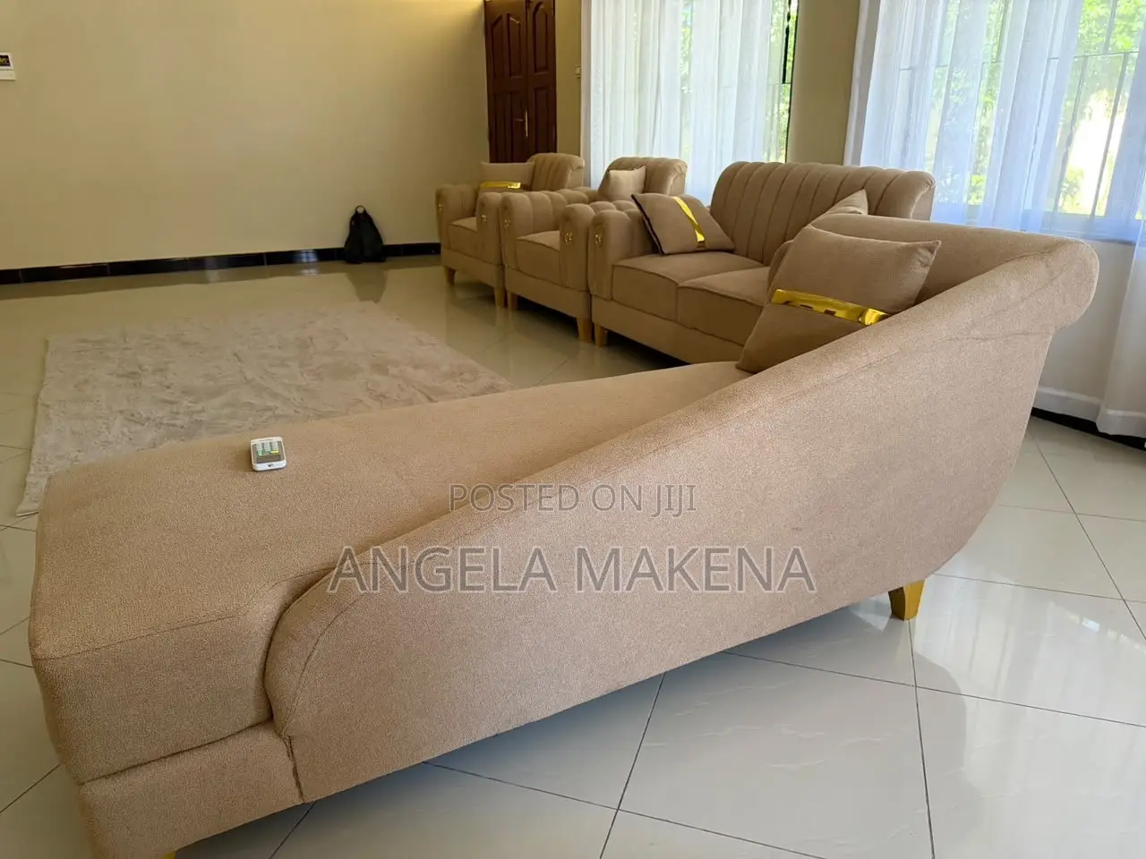 Quality 3:2:1:1 Sofa Set – 7 Seater