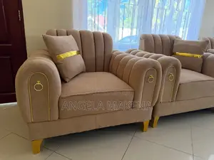 Quality 3:2:1:1 Sofa Set – 7 Seater