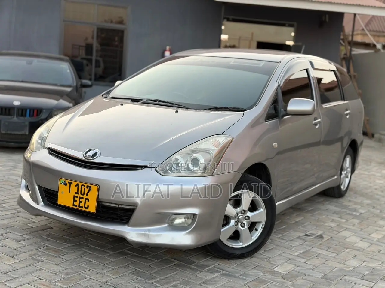 Toyota Wish 2005 Gray