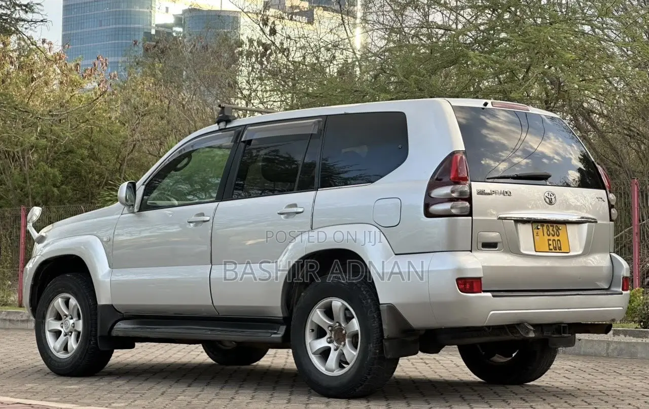 Toyota Land Cruiser Prado 3.4 5dr 2007 Silver