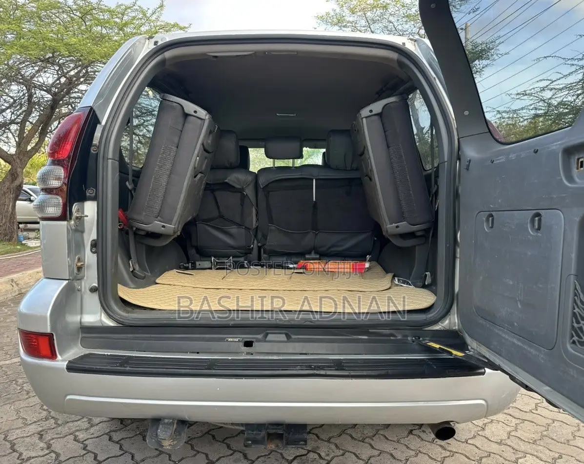 Toyota Land Cruiser Prado 3.4 5dr 2007 Silver