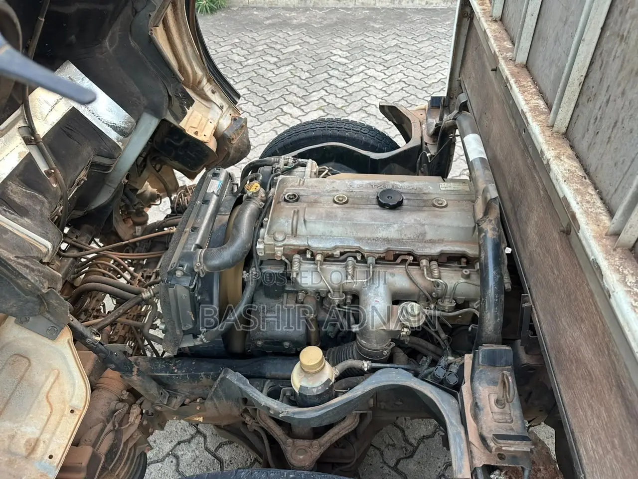 Mitsubishi Canter Nzuri(tani) 2 Tonnes.