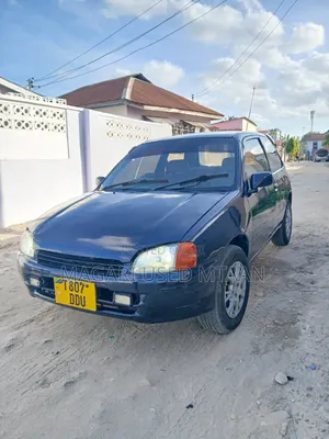 Toyota Starlet 1999 Blue