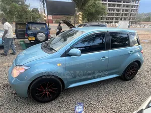 Toyota IST 2005 Blue