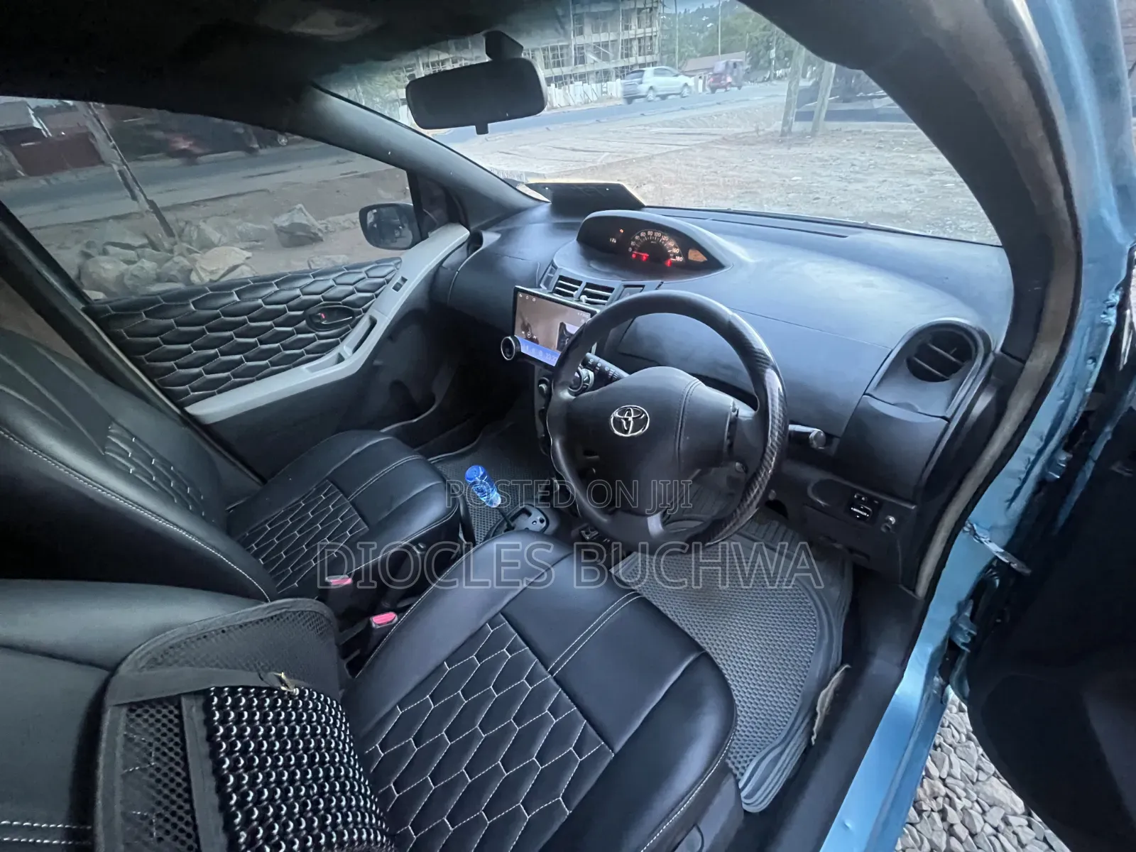Toyota Vitz 2006 Blue