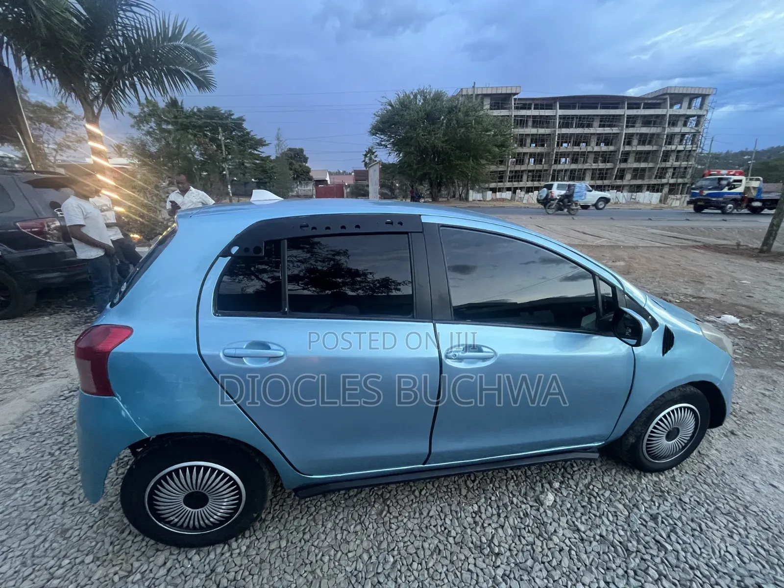 Toyota Vitz 2006 Blue