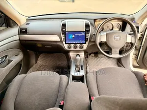 Nissan Bluebird 2017 White