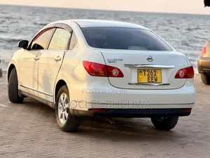 Nissan Bluebird 2017 White
