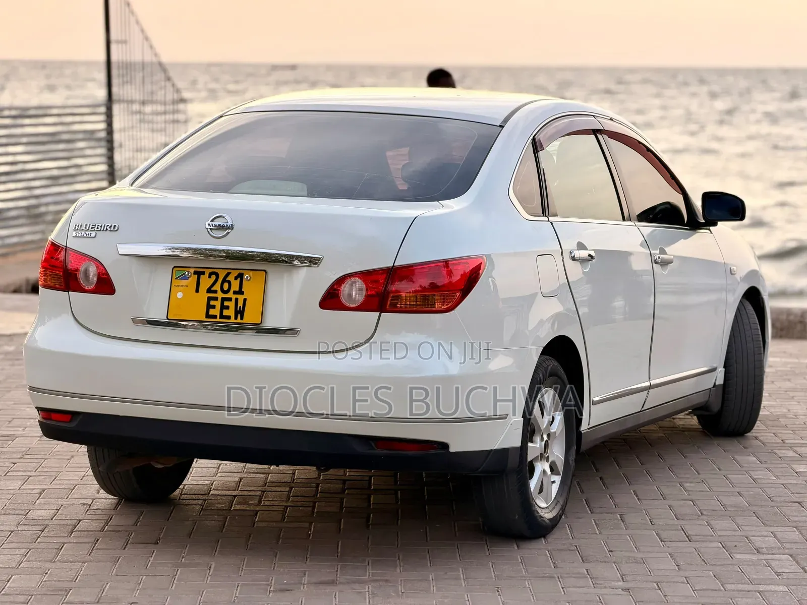 Nissan Bluebird 2017 White