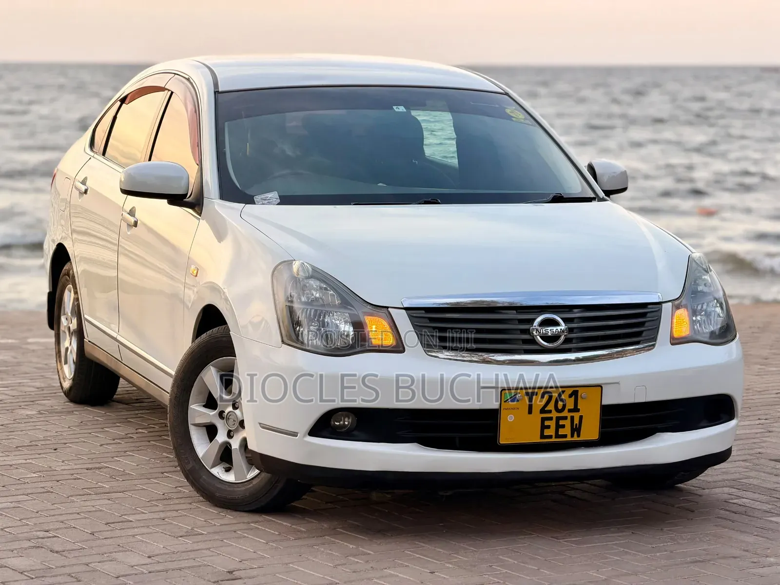 Nissan Bluebird 2017 White