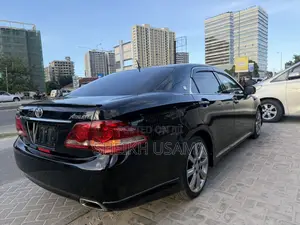 Toyota Crown 2008 Black