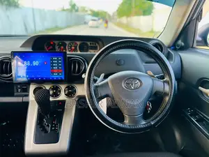 Toyota Corolla Rumion Hatchback 1.8 FWD 2007 Black