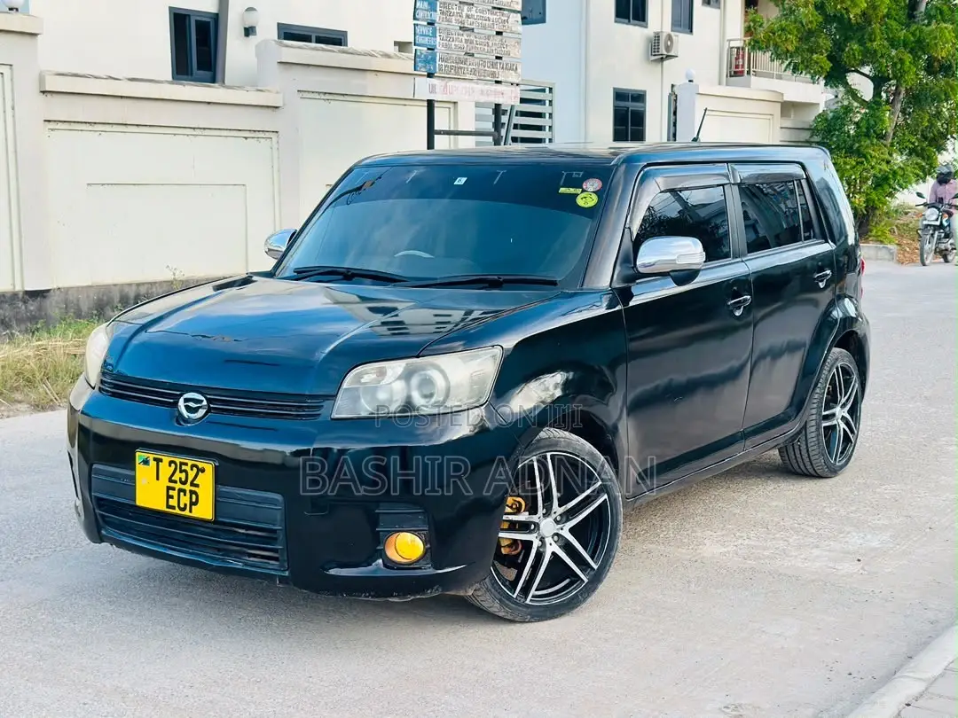 Toyota Corolla Rumion Hatchback 1.8 FWD 2007 Black