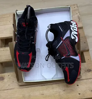 Men's Leather Sneakers Shoes in Nike Classic Design