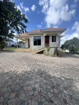5bdrm House in Mbezi Beach for sale
