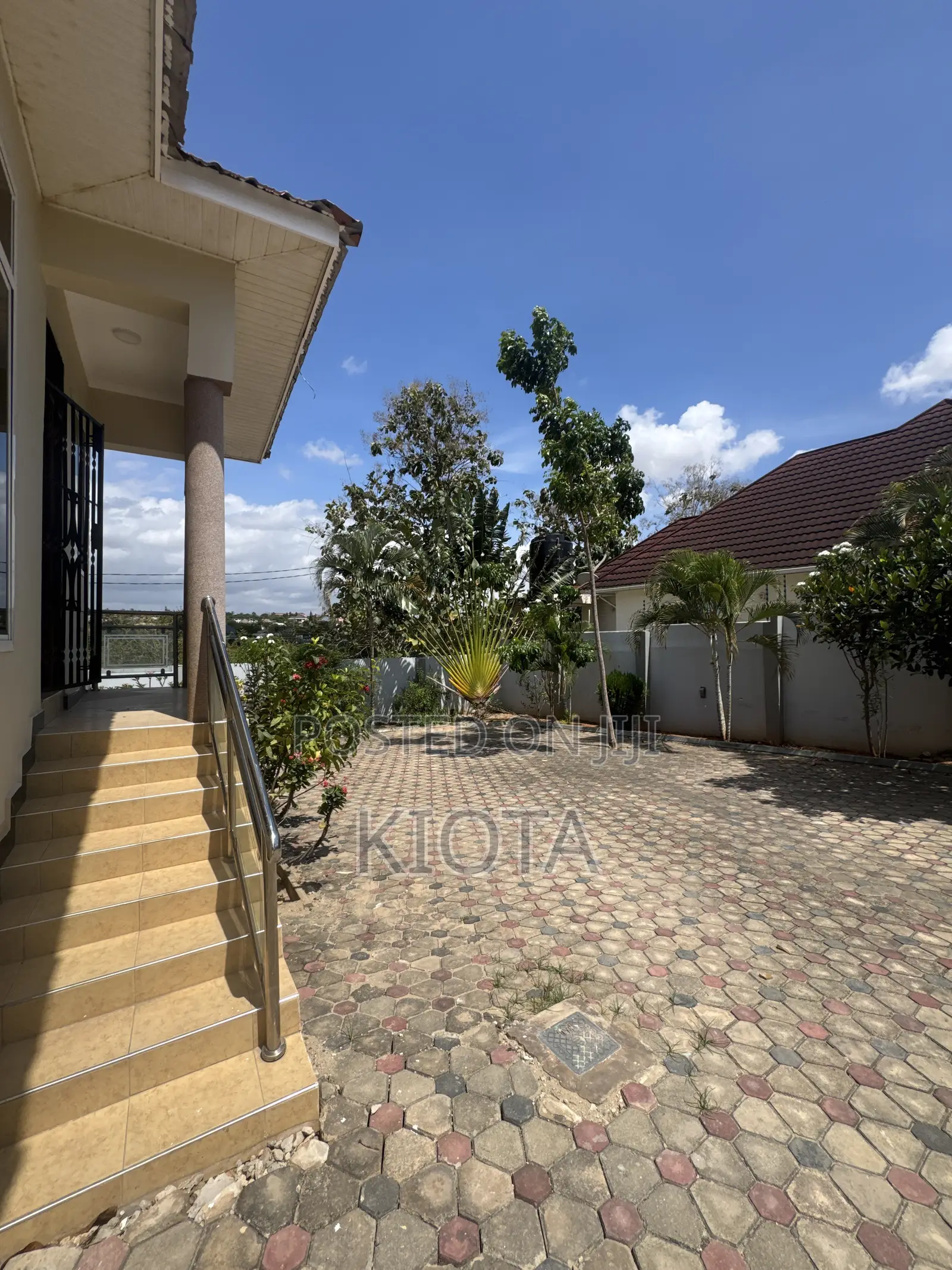 5bdrm House in Mbezi Beach for sale