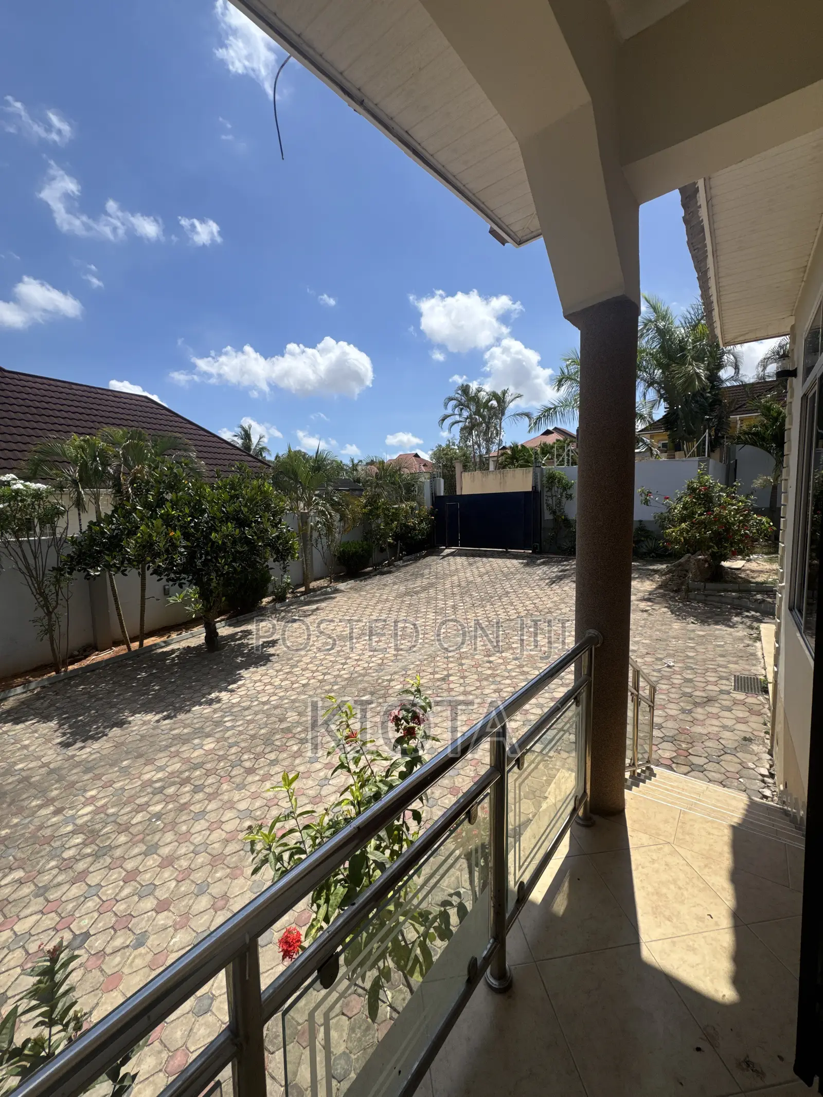 5bdrm House in Mbezi Beach for sale